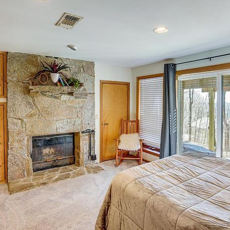 Wilmington Retreat With Deck, Lake Views And Game Room Exterior photo