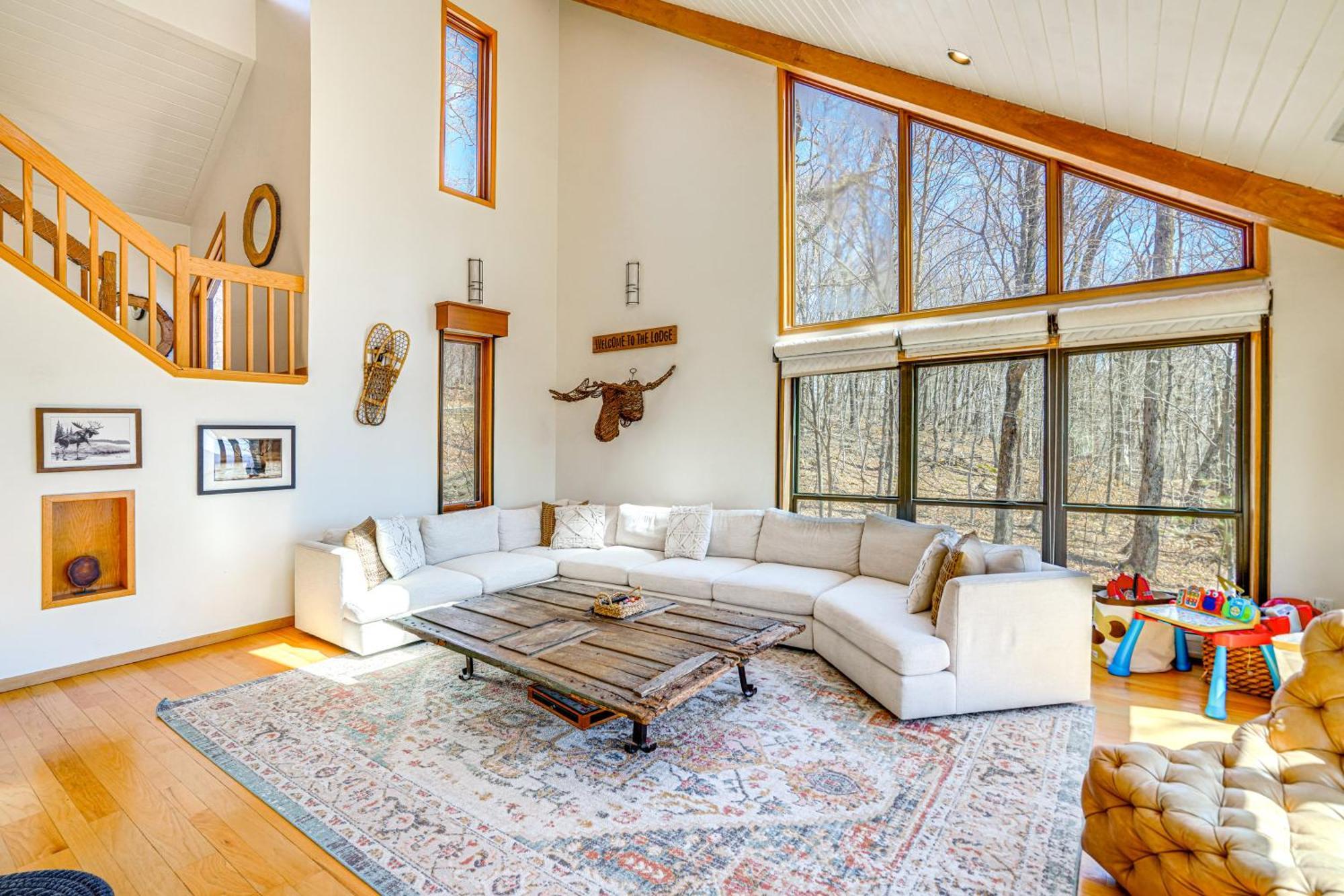 Wilmington Retreat With Deck, Lake Views And Game Room Exterior photo